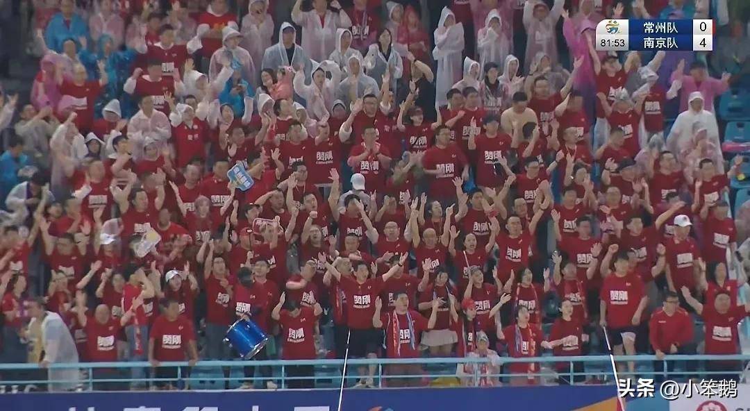 中国队观众热烈欢呼!,Ning迎来二十赛季出色发挥引发球迷热议 中国队观众热烈欢呼!,Ning迎来二十赛季出色发挥引发球迷热议